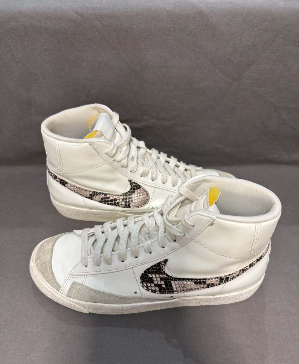 Nike Blazer Mid '77 SE Snakeskin White Leather Sneakers